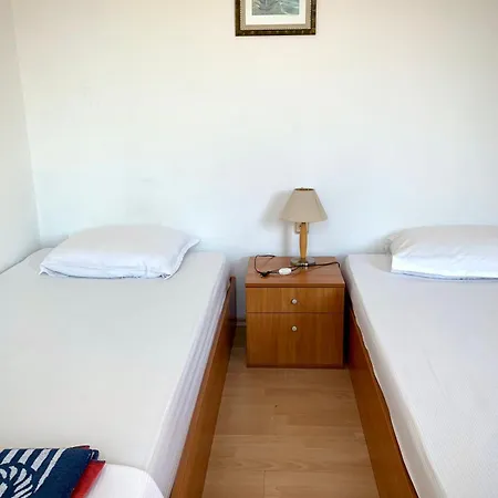 Maison d'hôtes тедис хоум *