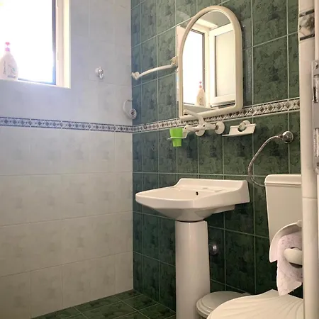 Maison d'hôtes тедис хоум *