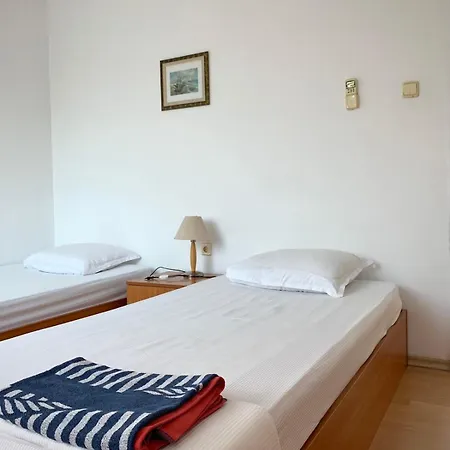 Maison d'hôtes тедис хоум *